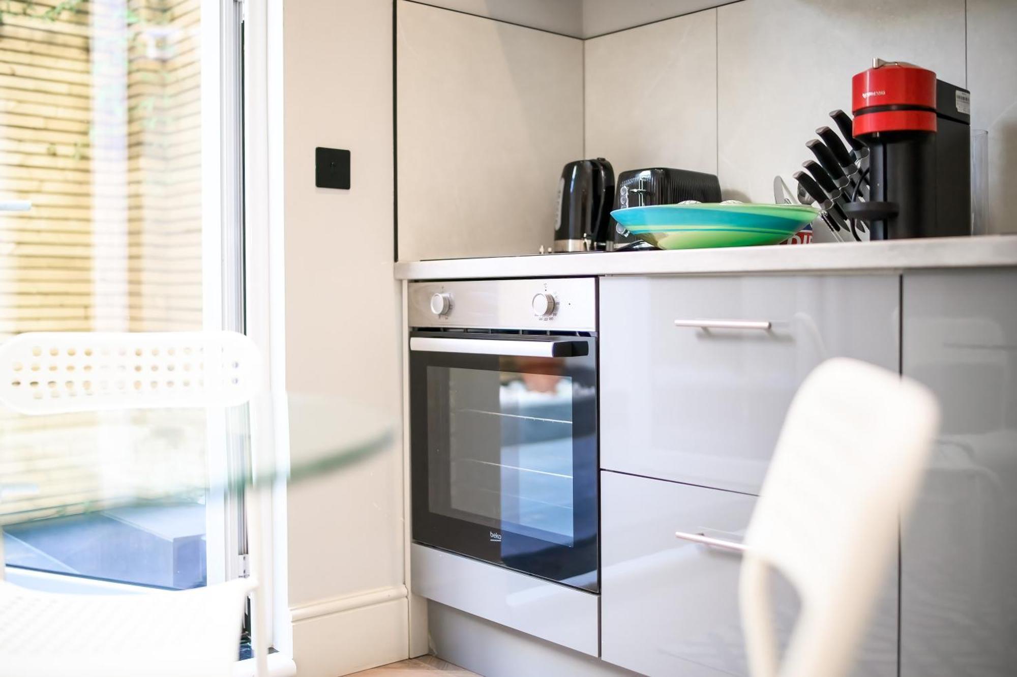 Nine Elms Modern Studio Apartments London Luaran gambar